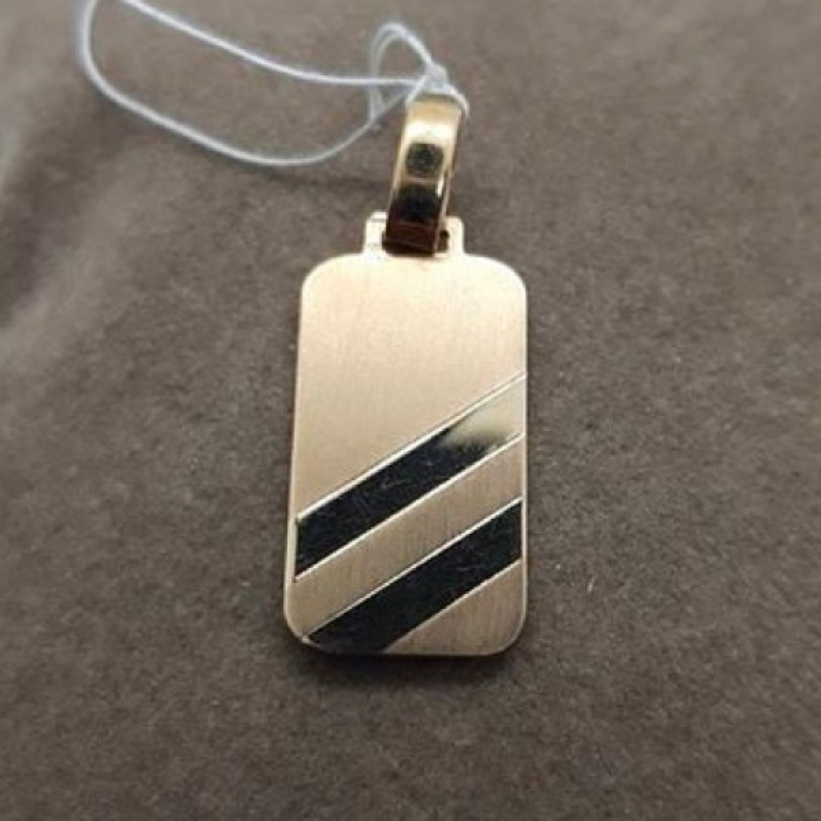 Picture of Gold Pendant