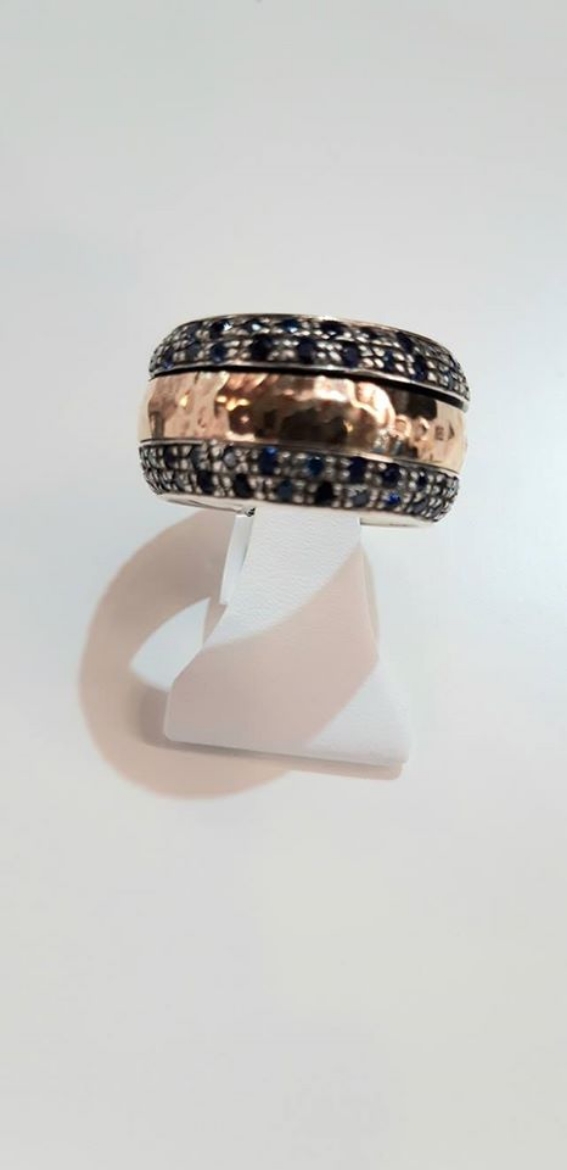 Picture of 9K Gold Ring with Silver Lady