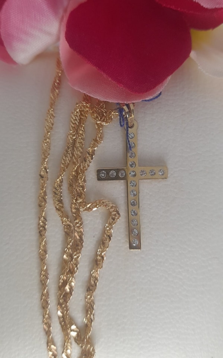 Picture of Fio em Ouro com Crucifixo