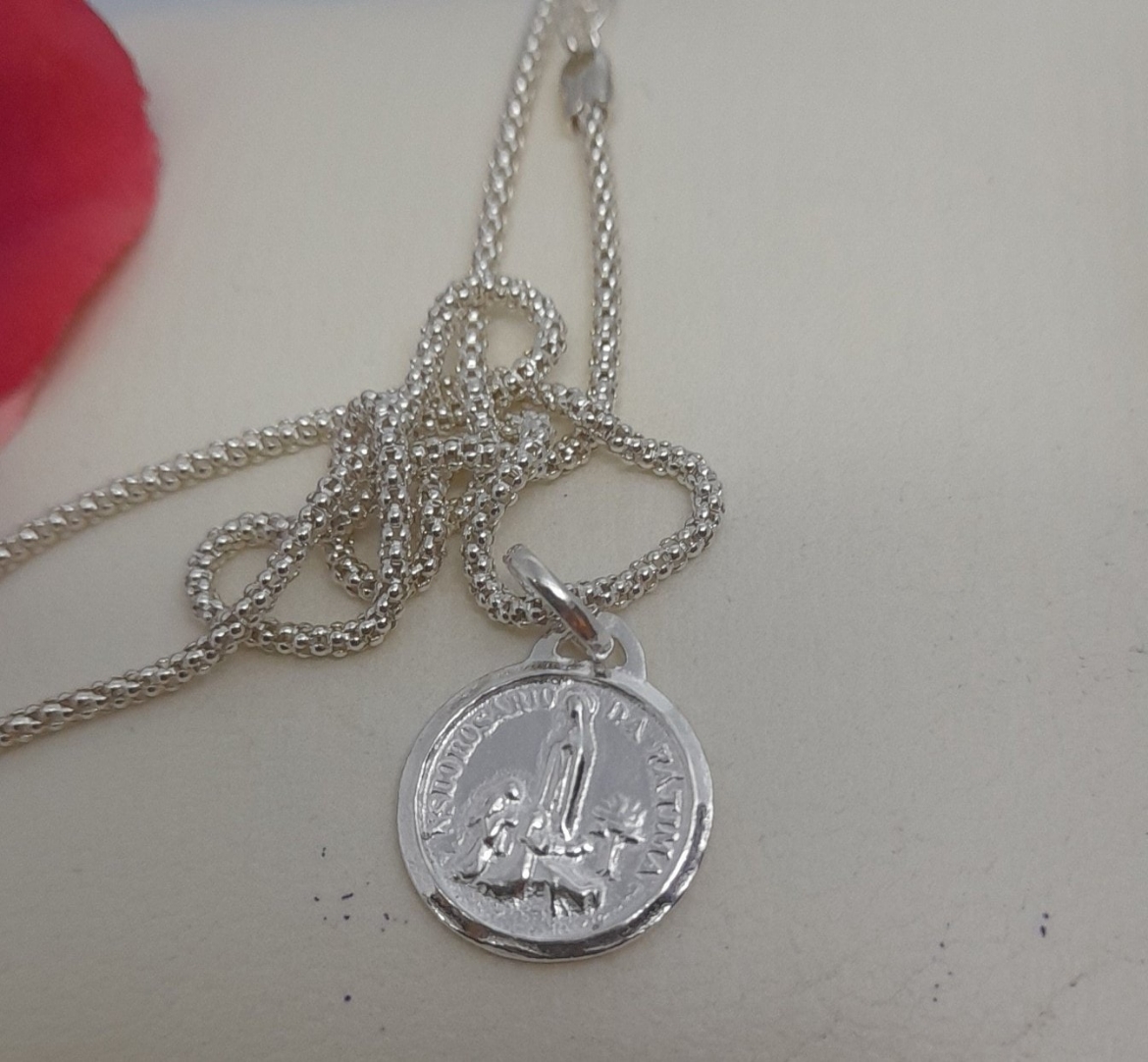 Imagem de Conjunto em Prata Fio com 45cm + medalha Sra de Fatima