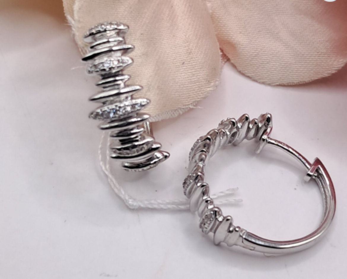 Imagem de Brincos em Prata com zircónias