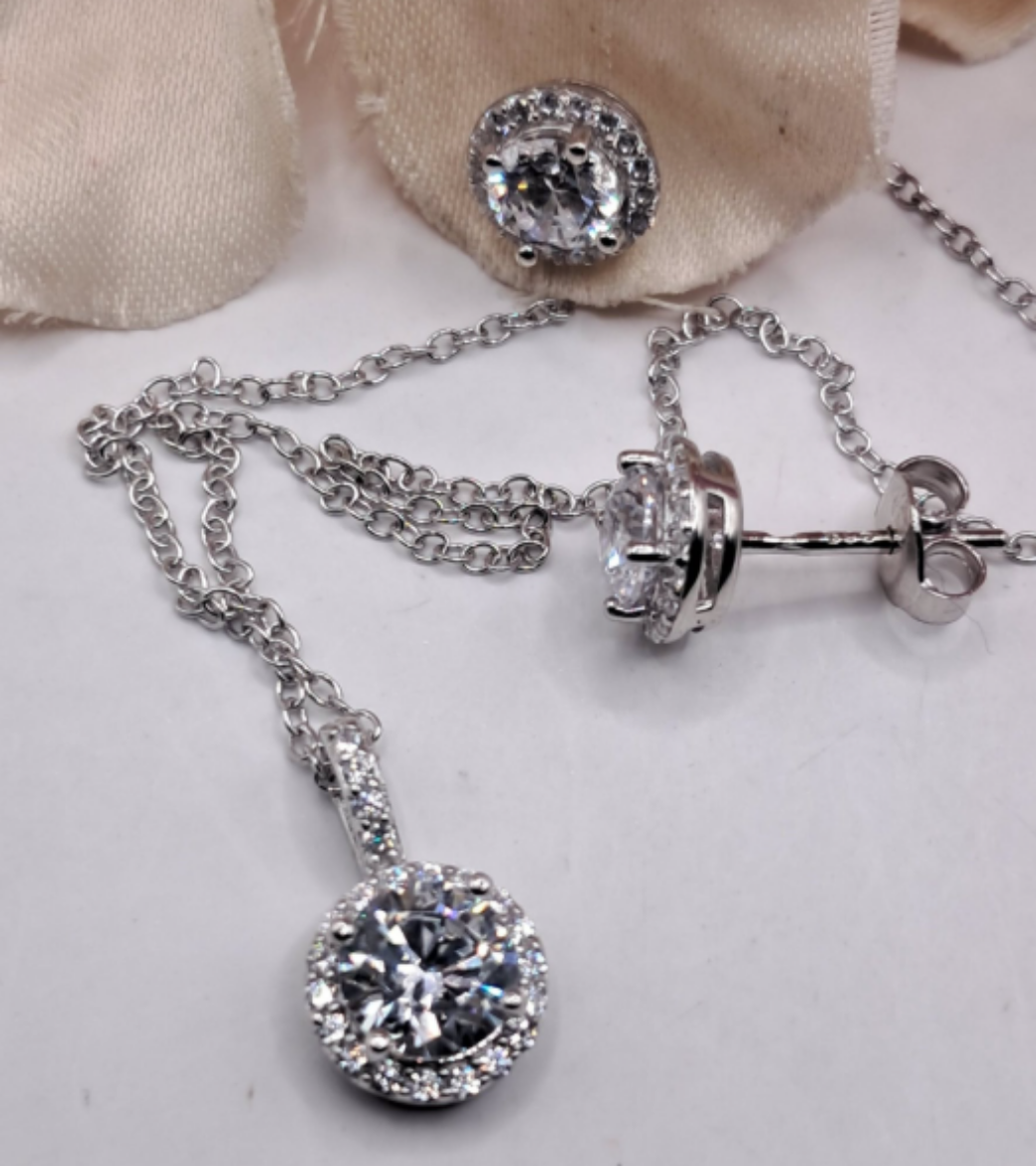 Imagem de Conjunto em Prata com Zirconias Colar 45cm + Brincos 